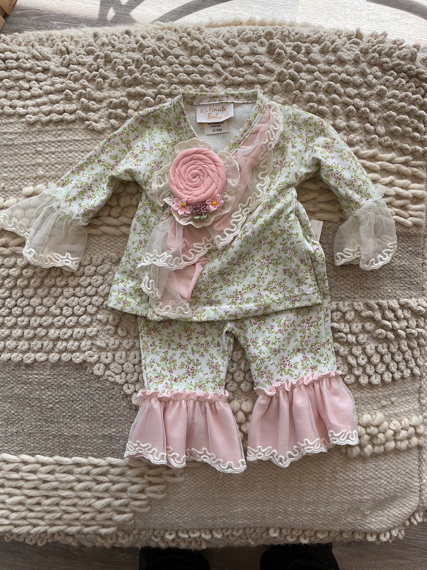 SWEET PEA CRISSCROSS SET