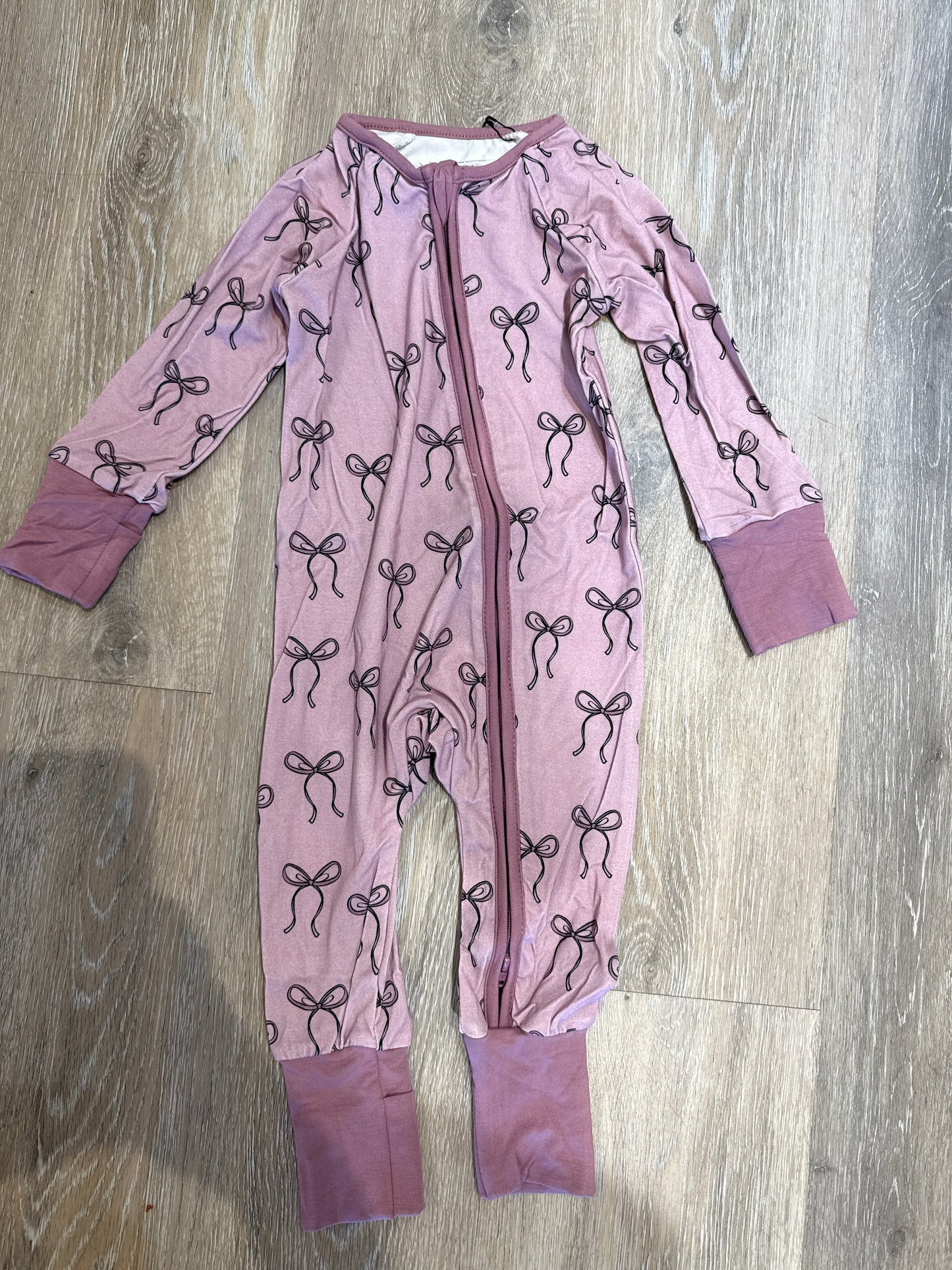 Bow Long Sleeve Zip Romper