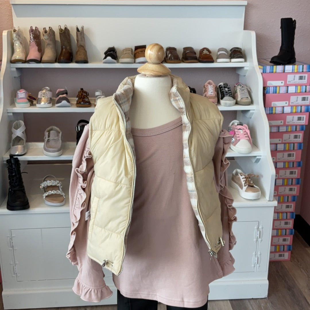 REVERSIBLE FLANNEL PUFFER VEST