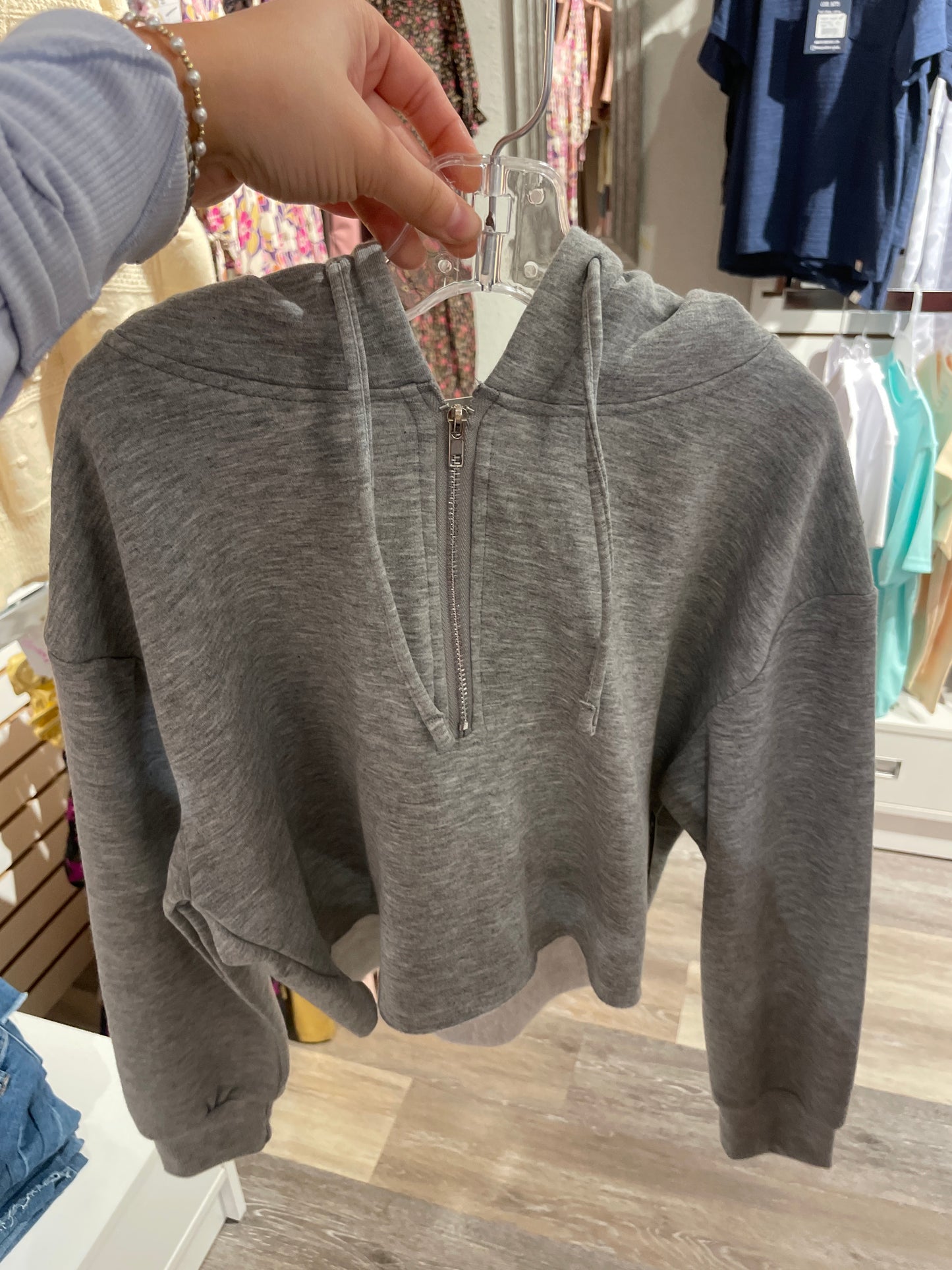 GREY CROPPED HALF ZIP UP HOODIE