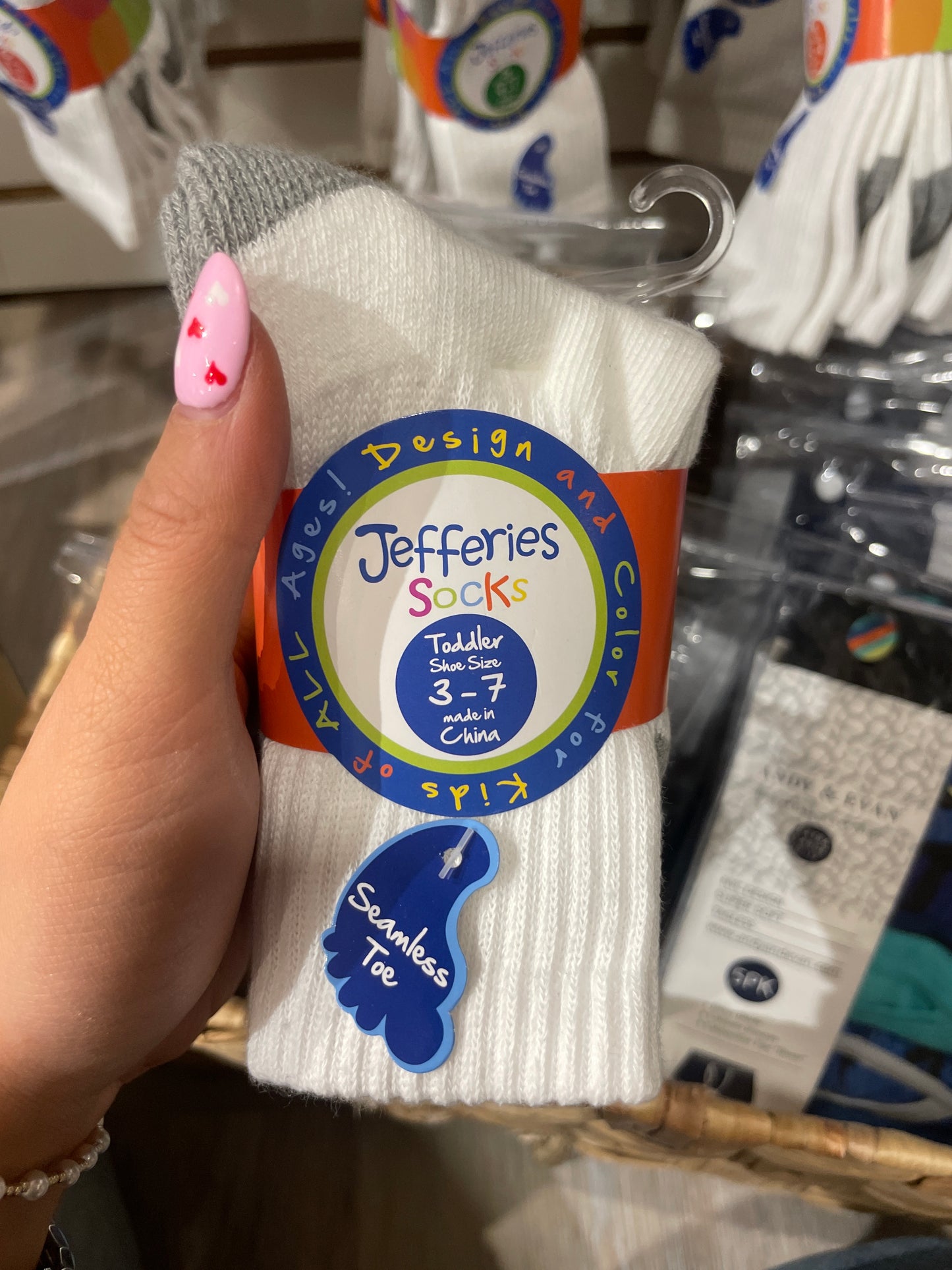 WHITE/GREY TODDLER SOCKS