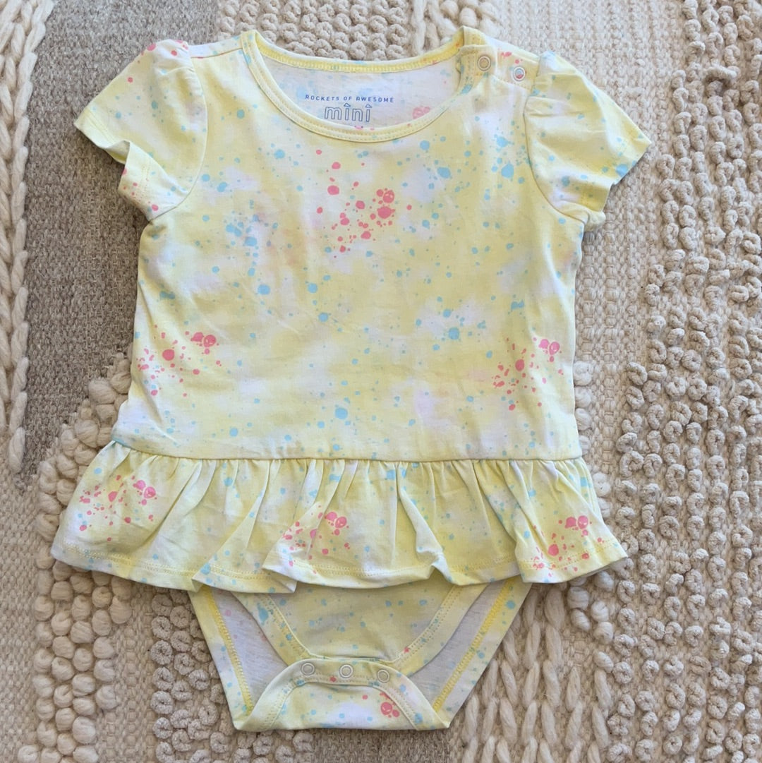 SPLATTER PEPLUM WASHED LEMON BODYSUIT