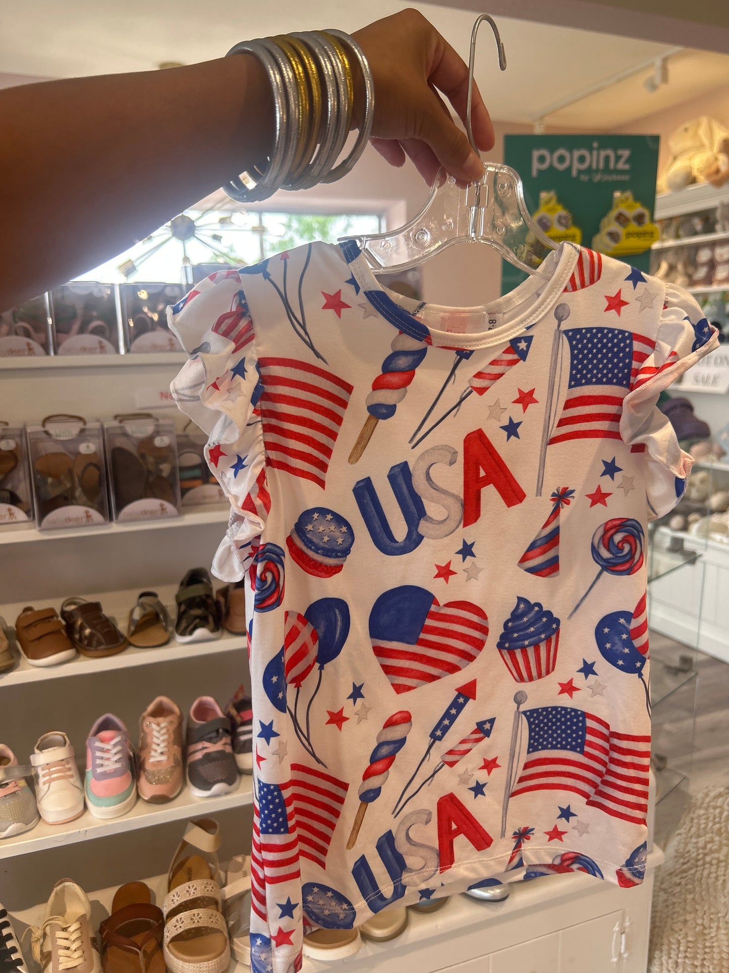 PARTY IN THE USA RUFFLE TEE