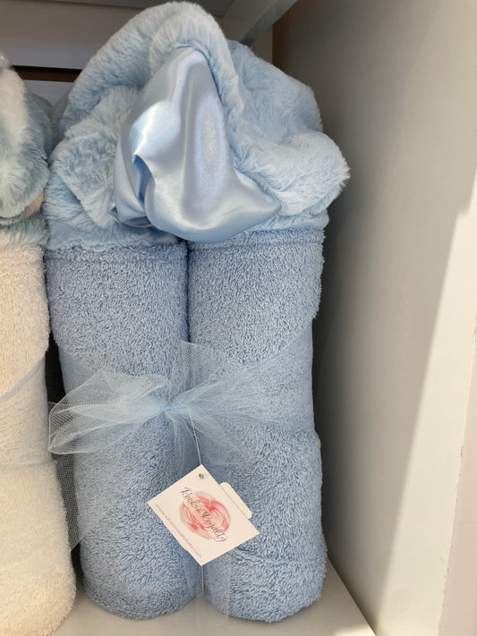 Rockin Royalty Plush Hooded Towel