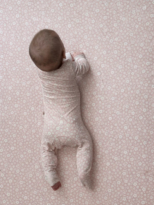 Grace Crib Sheet