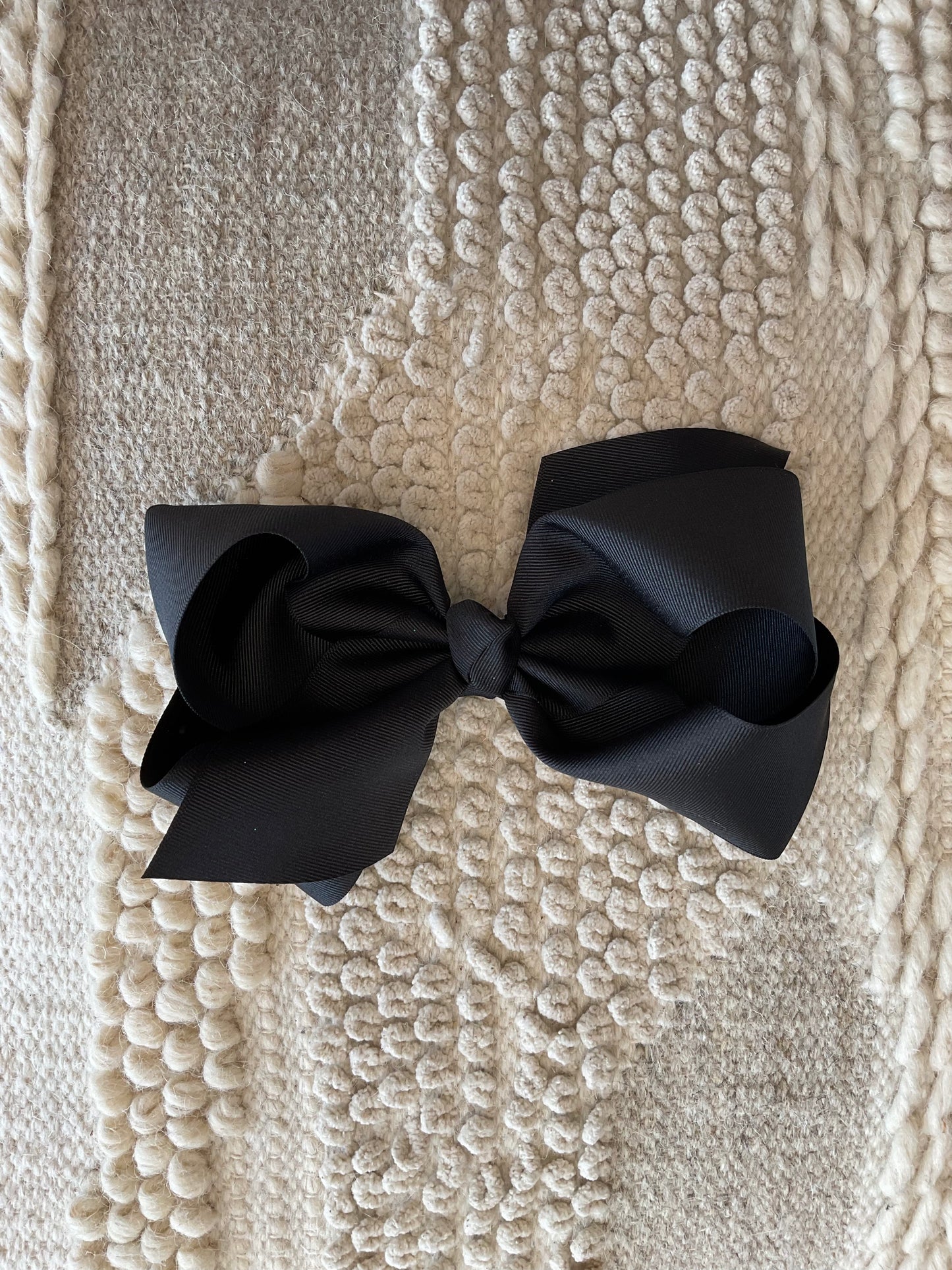 COLOSSAL GRO BASIC BOW W/KNOT