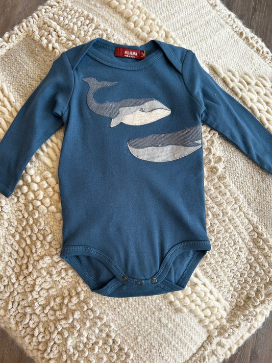 ORGANIC L/S APPLIQUE ONE PIECE BLUE WHALE