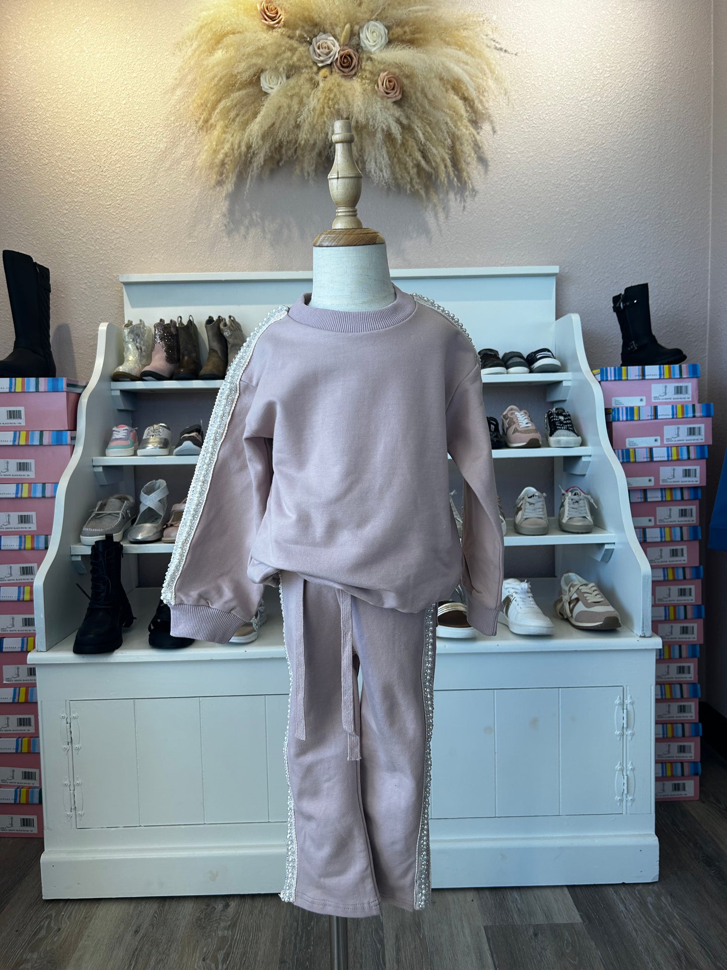 BLUSH RHINESTONE TRACK SET