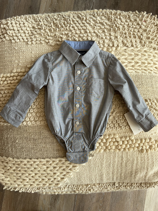 GREY BUTTON DOWN
