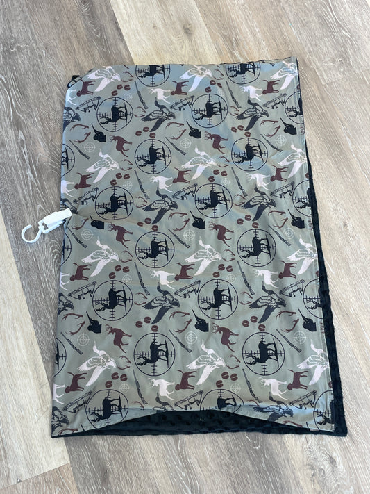 Hunt Scope Blanket