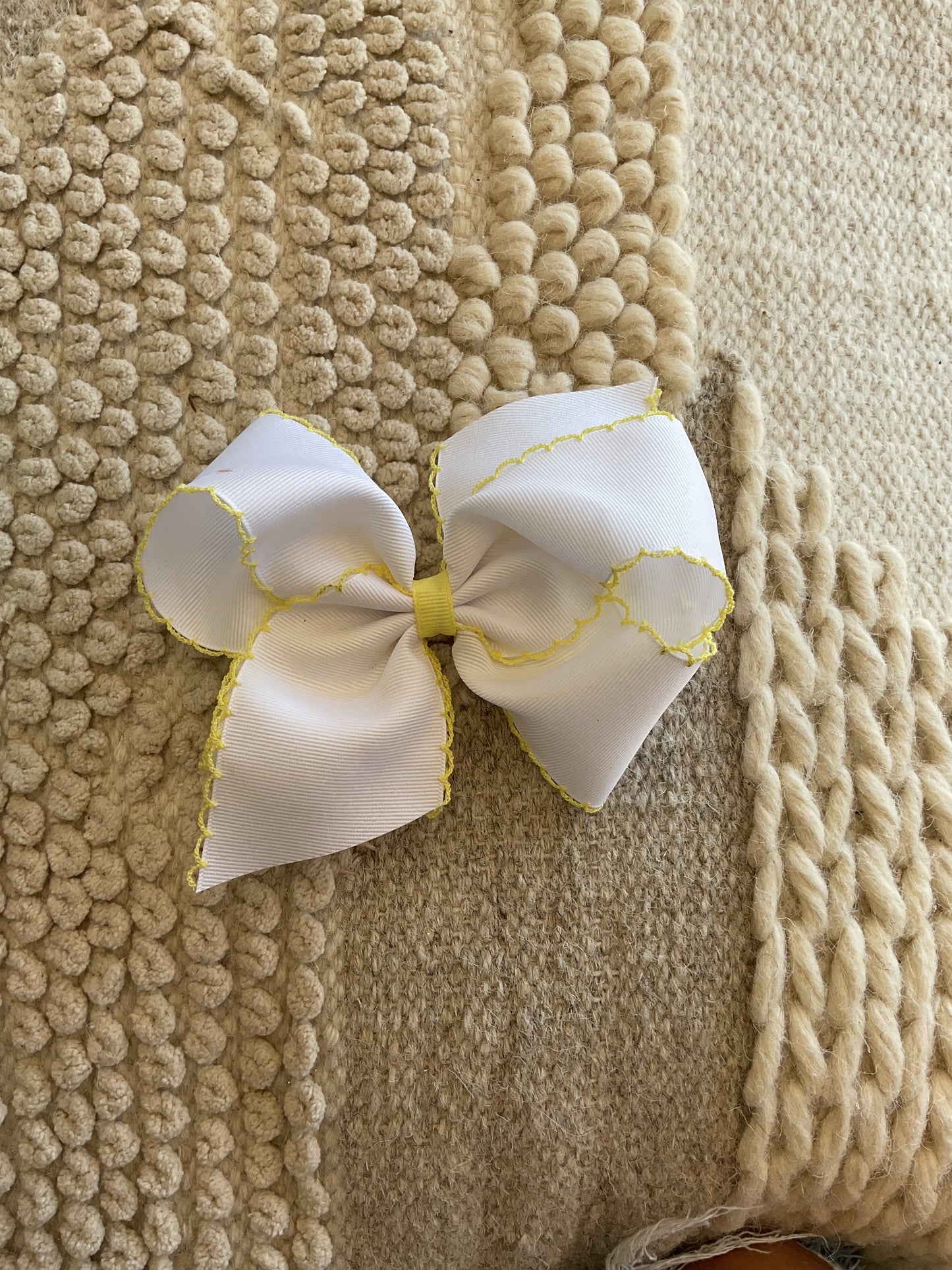 King Pastel Moonstitch Bows
