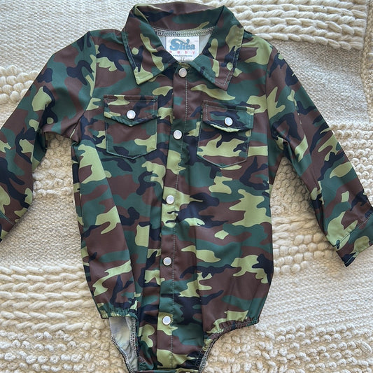 Boys Camo Print Pearl Snap