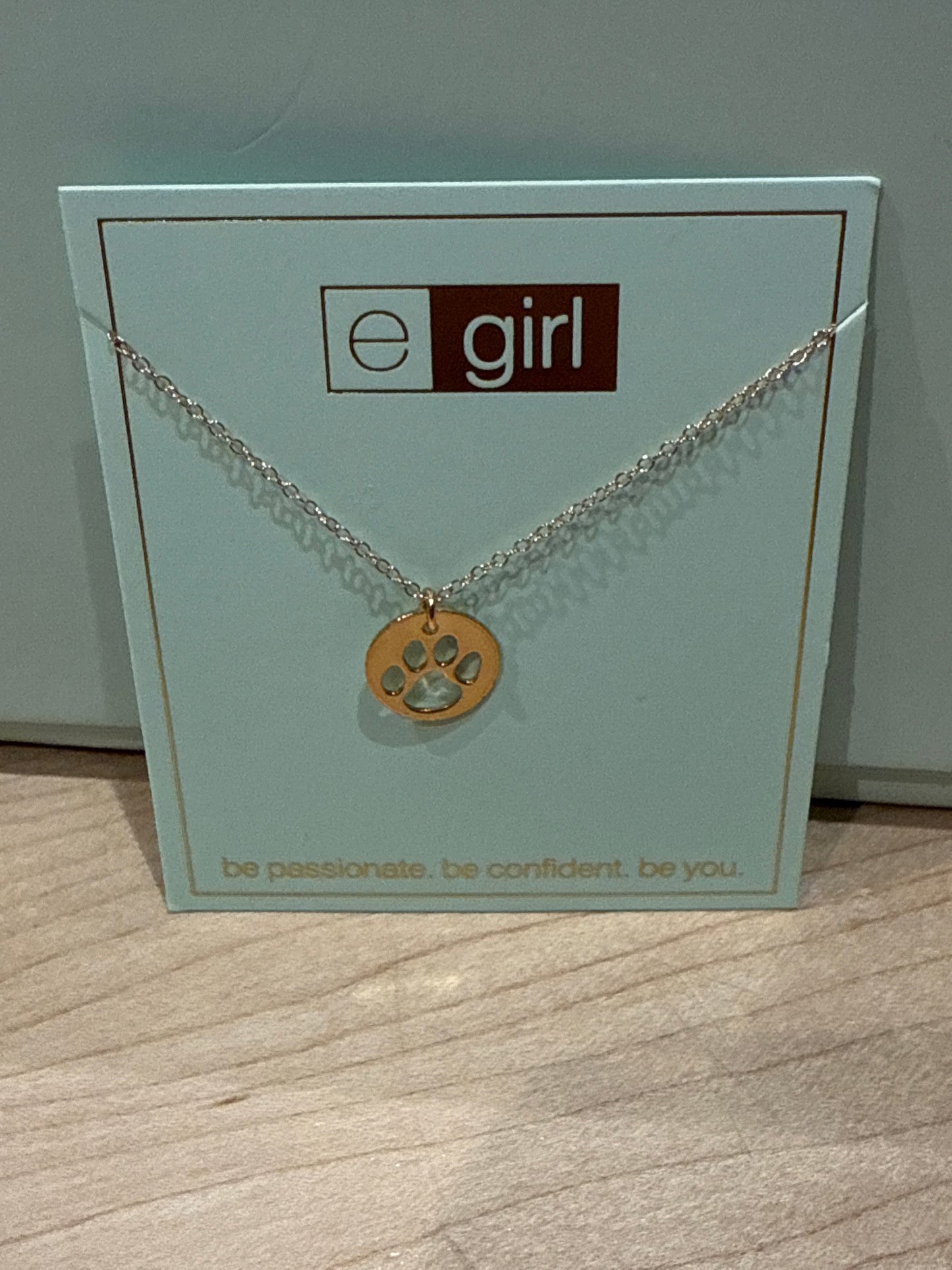 Egirl 14' necklace Gold - paw print gold disc