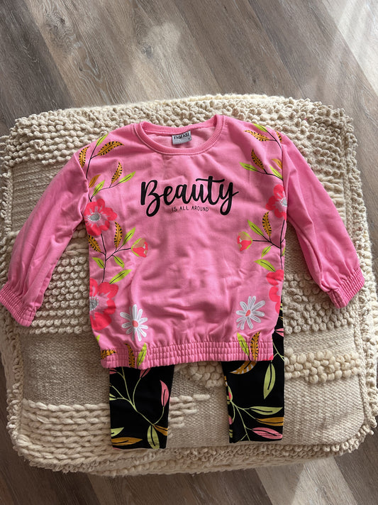 PINK "BEAUTY IS ALL AROUND" OUTFIT
