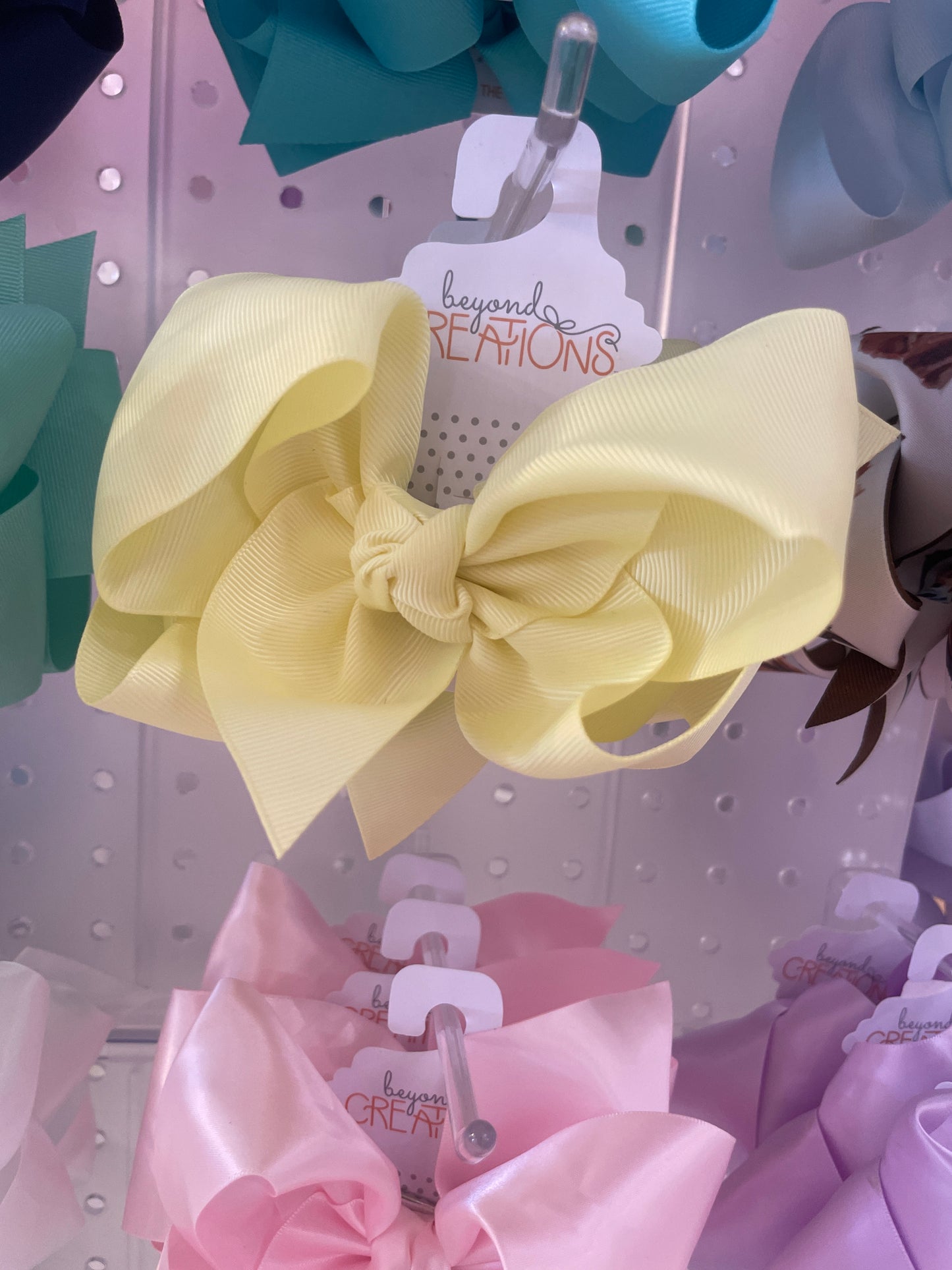 Huge Grosgrain Bow W Knot med alligator clip