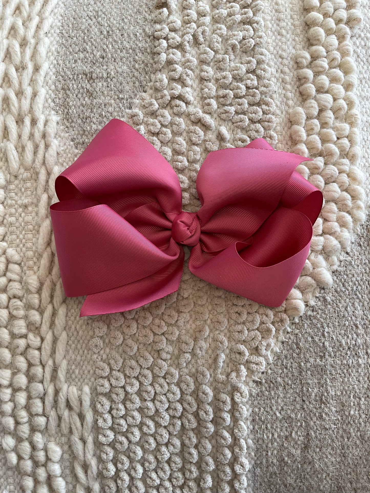 COLOSSAL GRO BASIC BOW W/KNOT