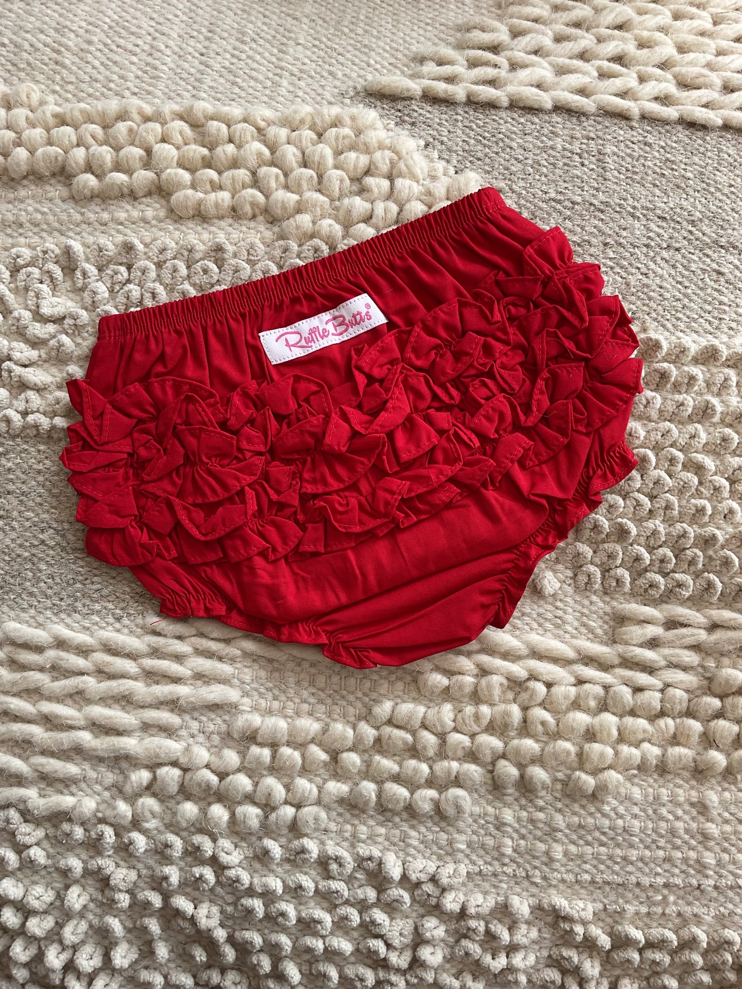 RED WOVEN RUFFLEBUTT