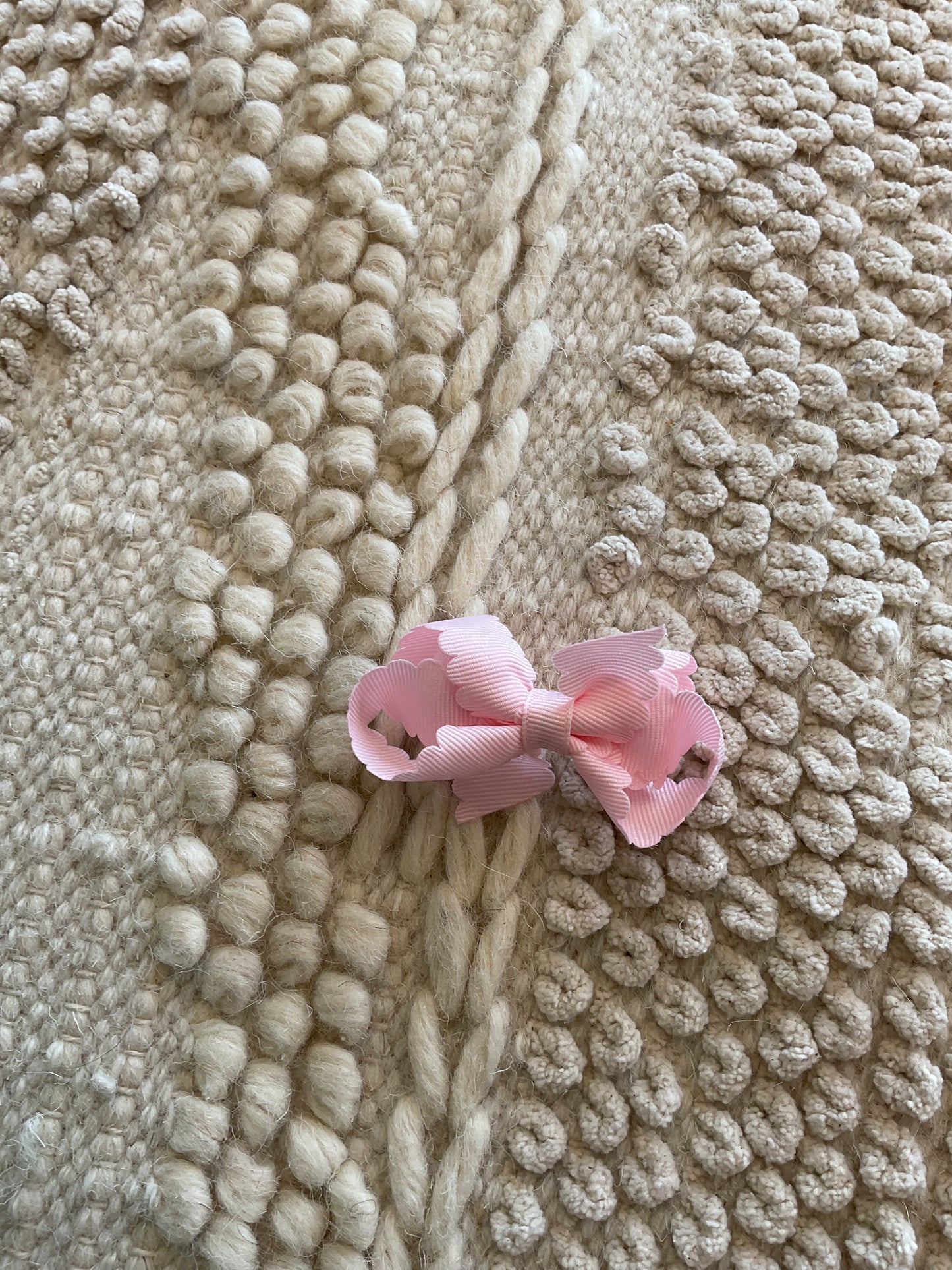 Mini Scallop Edge GG Bow