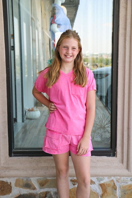 PINK V-NECK TEE W/ PUFFED SLEEVES