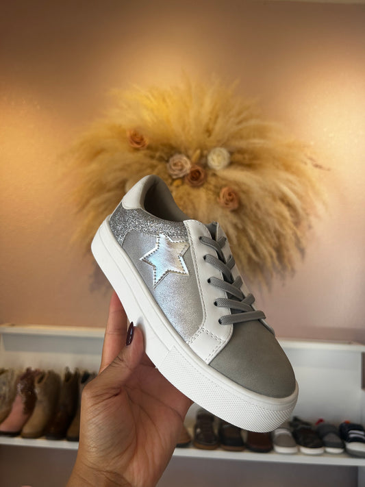 SILVER STAR TENNIS SHOE