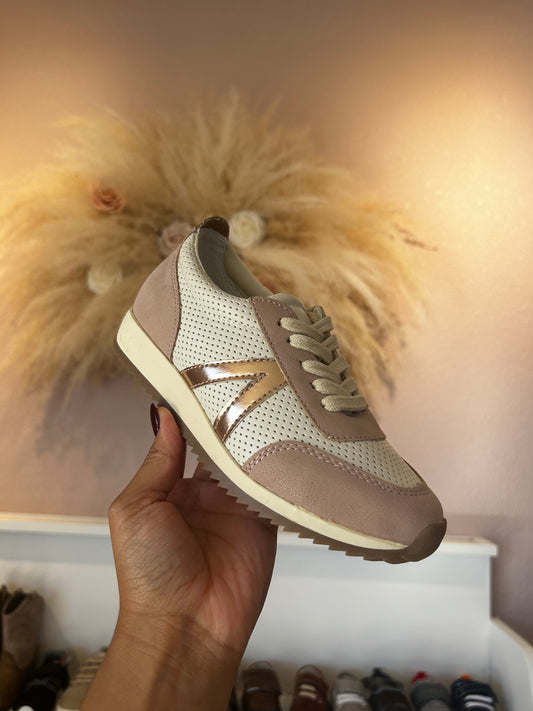 IENA OFF WHITE TENNIS SHOE