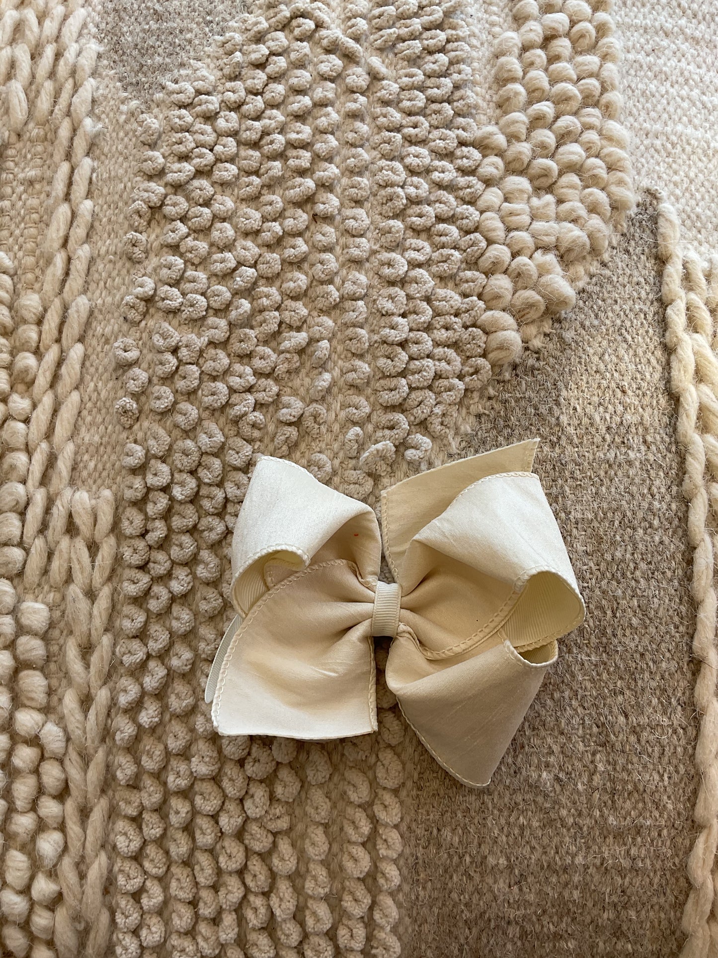 KING DUPIONI/GG OVERLAY BOW