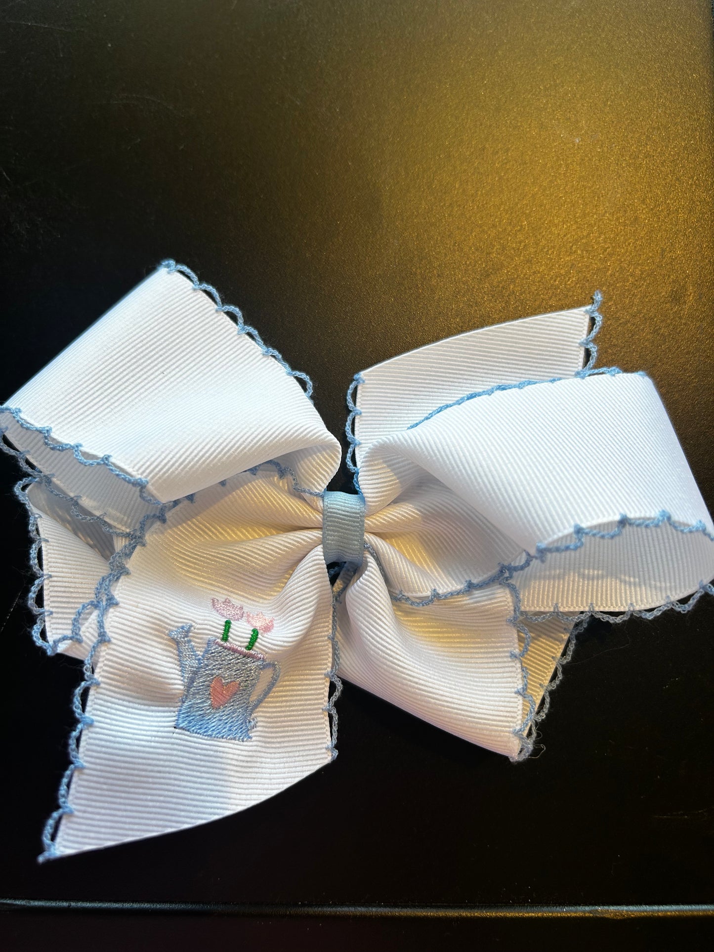 KING SPRING/EASTER EMB. MOON STITCH