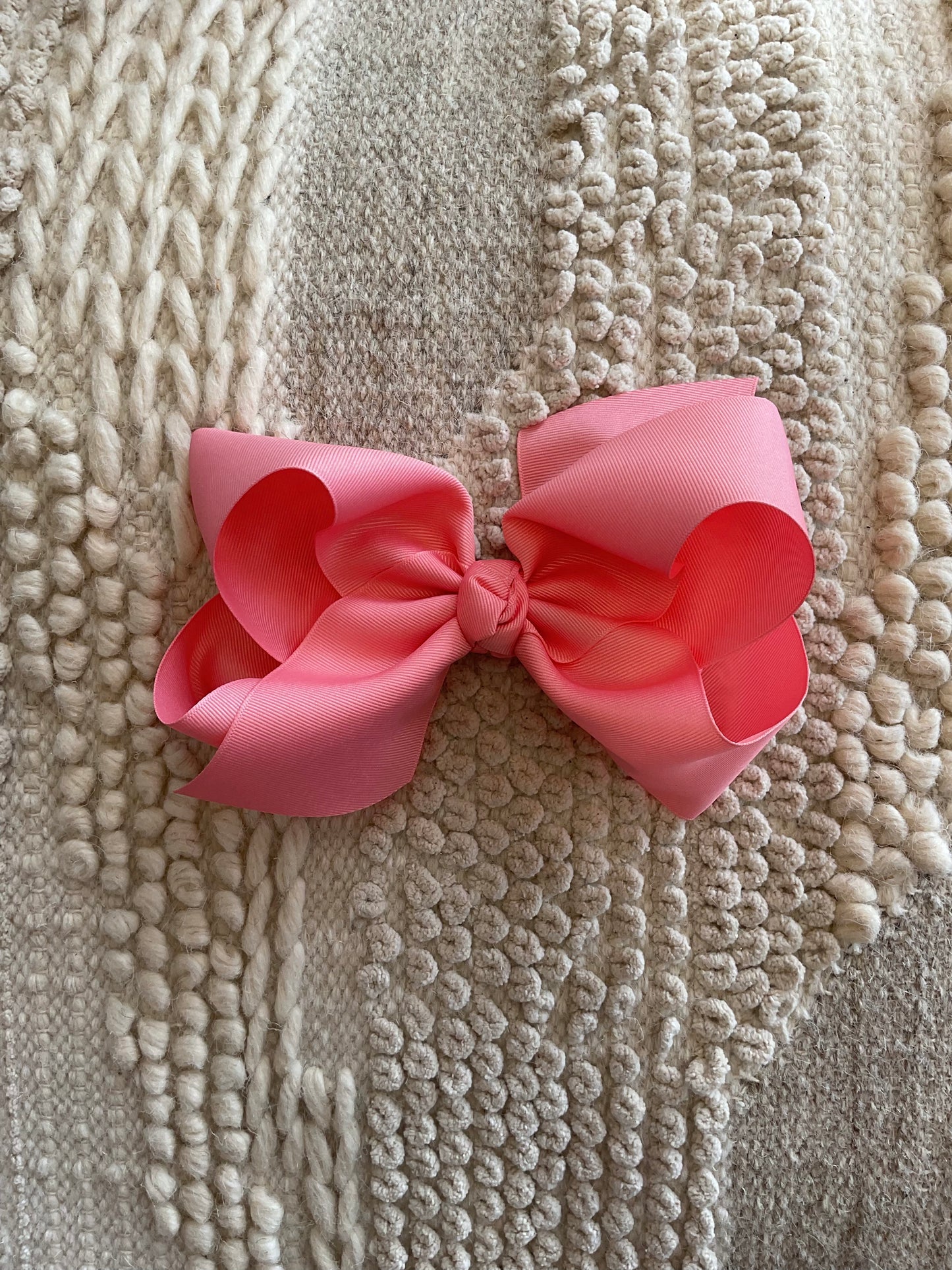 COLOSSAL GRO BASIC BOW W/KNOT