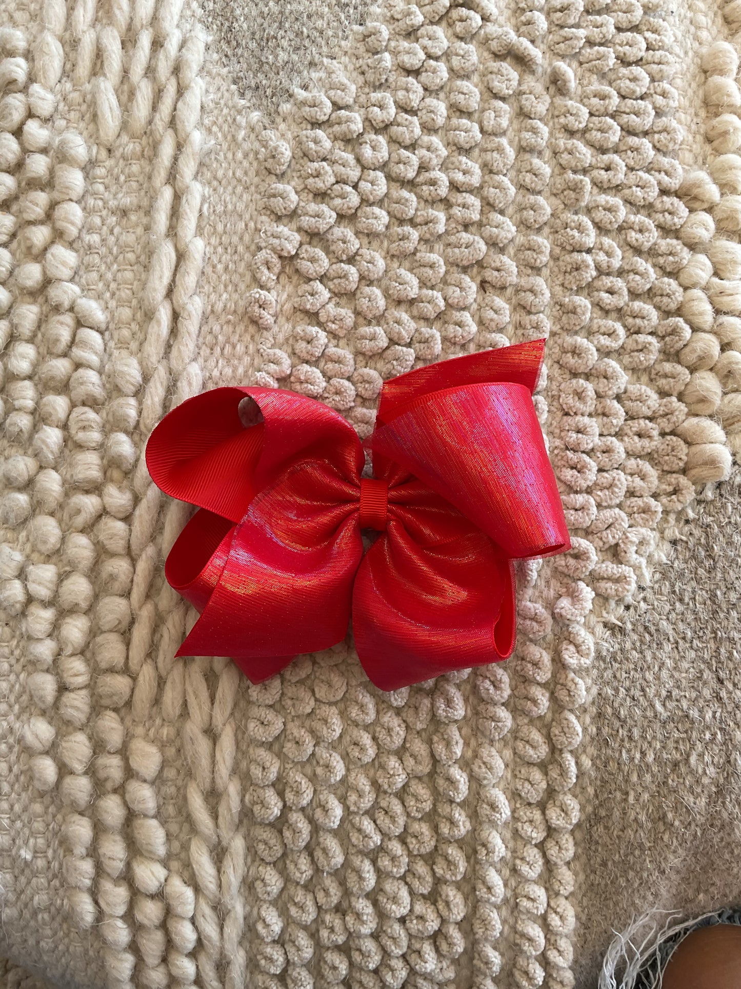 King Sheer Overlay Bow