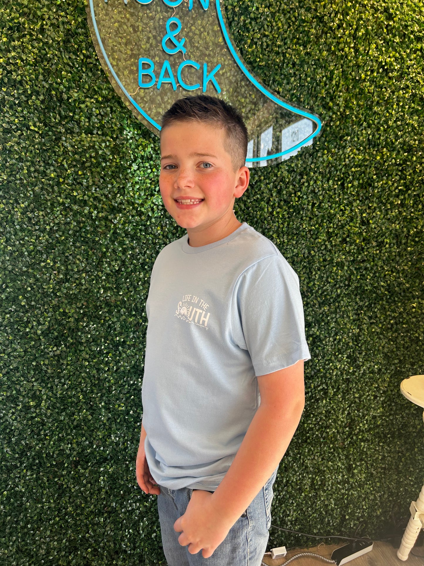 CHURCH GRAPHIC TEE FOR BOYS