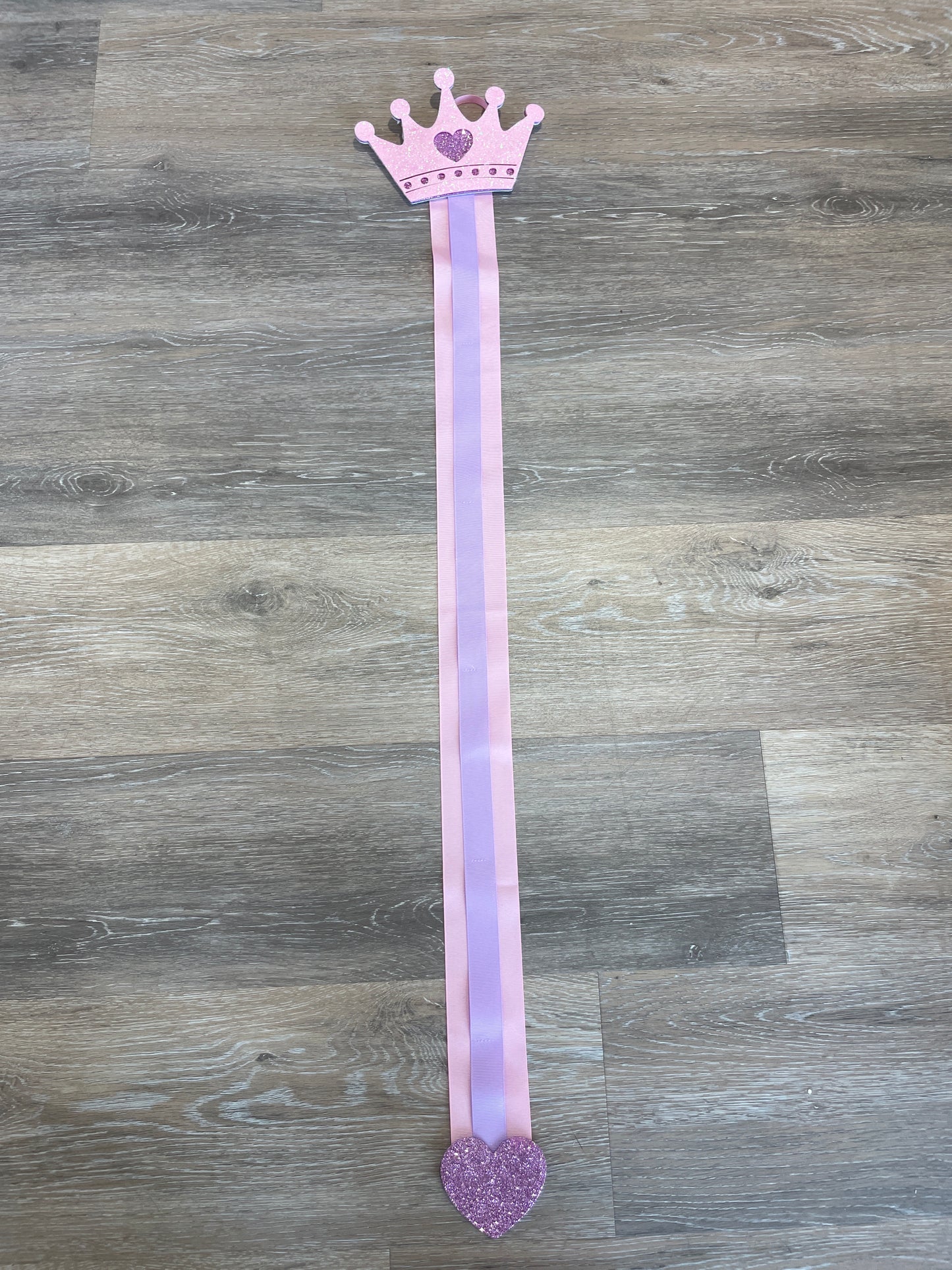 Crown Foam GG Bow Holder