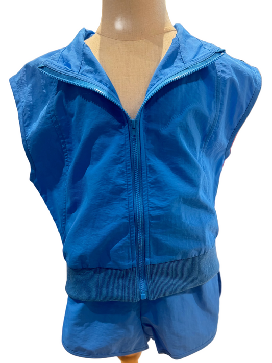 TWEEN BACK & FORTH CROP NYLON ZIP VEST WITH SHORTS